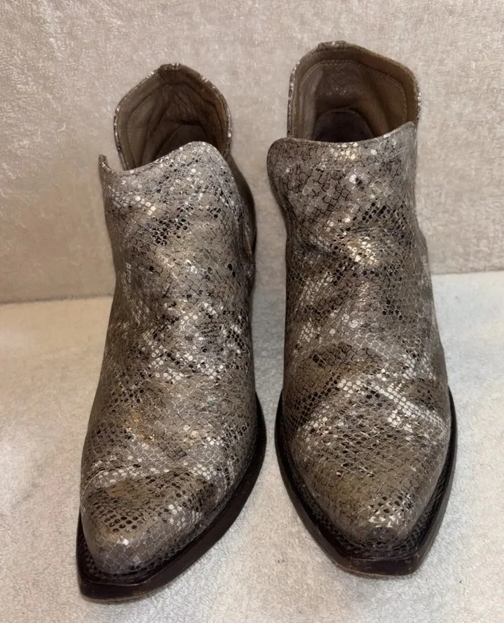 Ariat Dixon Metallic Snakeskin Pattern Ankle Boots - Size 10 B